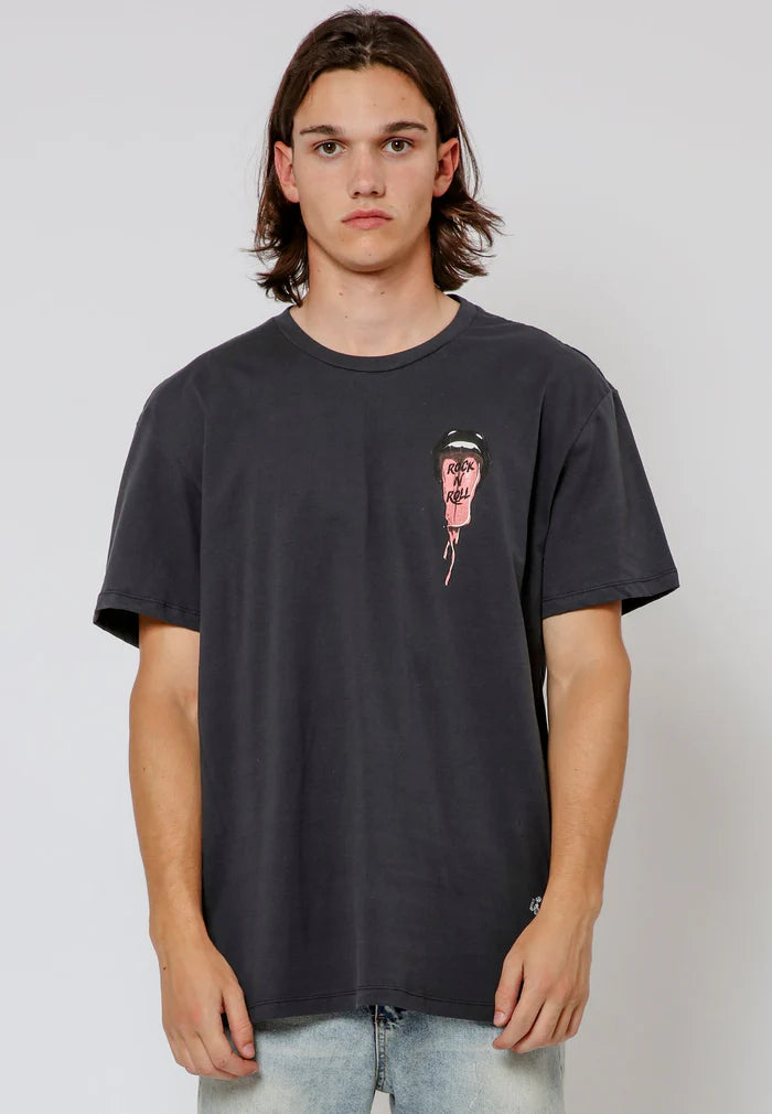 Religion TONGUE T-SHIRT WASHED BLACK